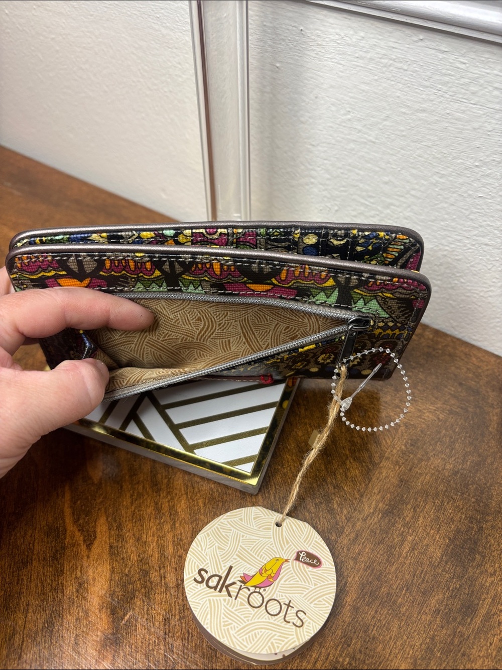 Sakroots Multicolor Boho Snap Wallet with Boho Pattern NEW - Picture 10 of 12